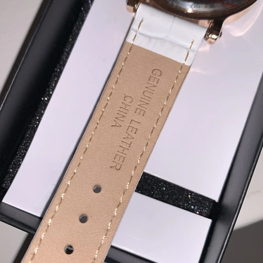 Disney Minnie Mouse Watch in White and Rose Gold Tone
